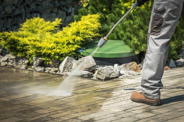Best Factory Floor Cleaning  in Navarre, FL